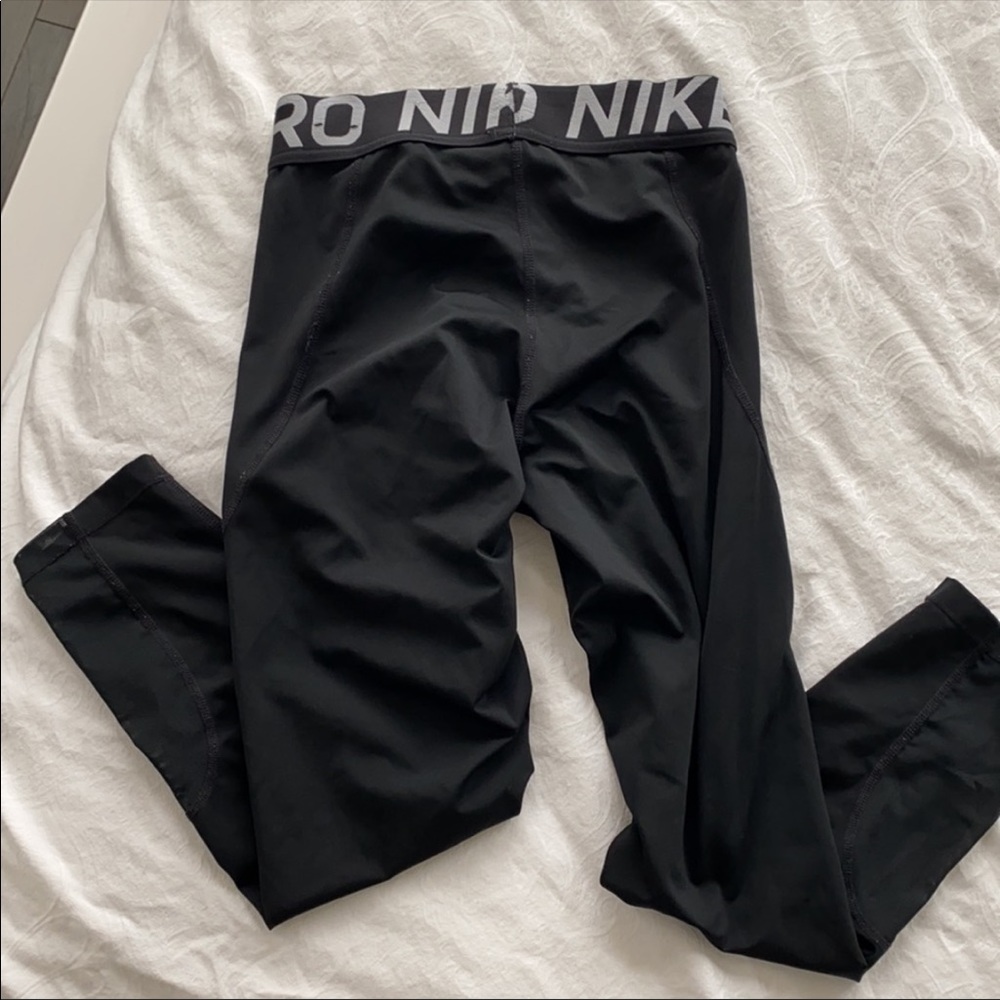 Nike pro leggings - Picture 2 of 3